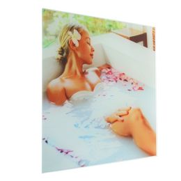 Картина для бани «Девушка в ванной с лепестками», 30х30 см