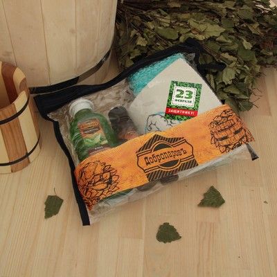 Набор для бани в косметичке "Герой парилки" шапка, масло, ароматизатор, шапмунь, мочалка